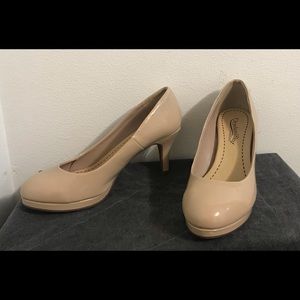 Beige Patent leather 3inch heels. Women’s size 9